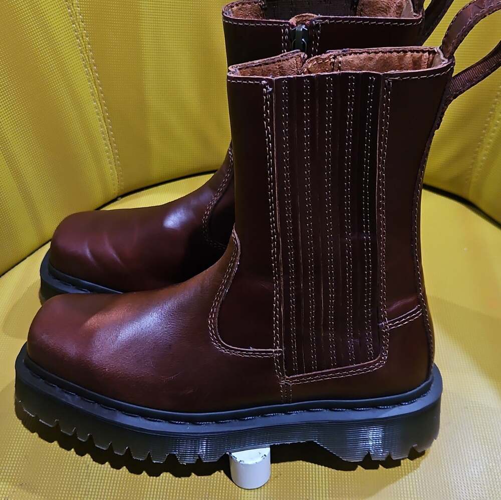 Doc Martens Brown Amaayah Lo Leather Boots Size 6 Women